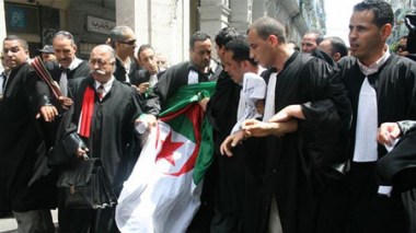 Sedition, disagreements among lawyers due to the profession's law