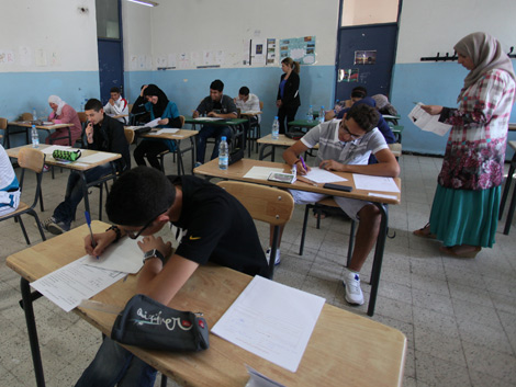 Score scale politicized to exaggerate Baccalaureate results