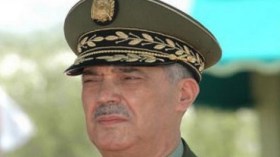 اللواء بوسطيلة يتحادث مع وزير الداخلية الليبي