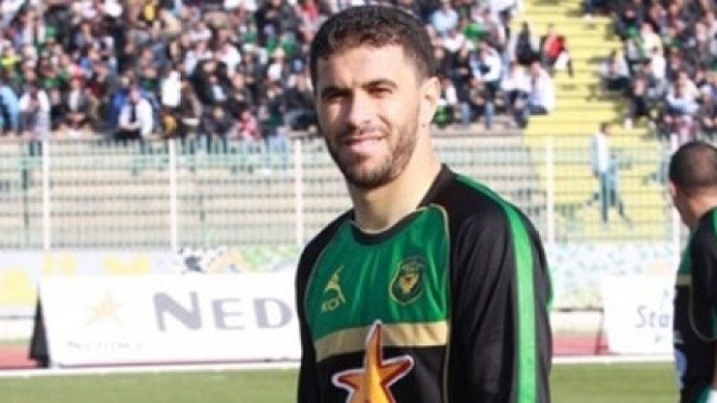 ياسين بزاز: سعيد بالعودة إلى الخضر وهدفي المشاركة في الكان