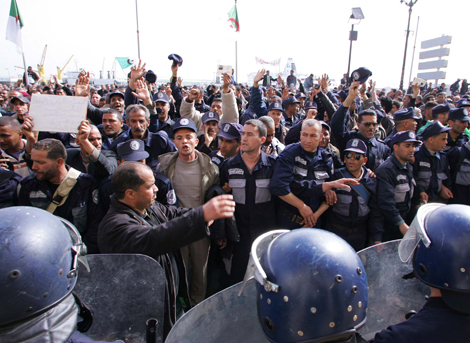 Municipal guards to protest in Algeria