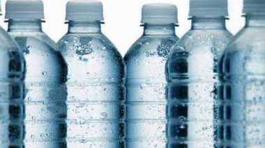 Algeria suffers Mineral Water crisis due to the Heat