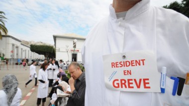 Algeria hospitals smell death