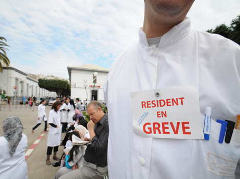 Algeria hospitals smell death