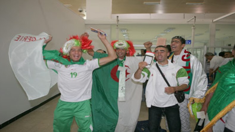 الطلبات تتهاطل على النادي السياحي لإضافة رحلة ثالثة للأنصار