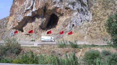 Morocco to fence its borders with Algeria