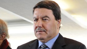 هامل يفرد فريق كرة القدم النسوية برعاية خاصة