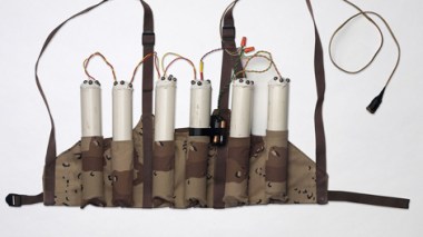 Algeria security foils suicide attack on police station