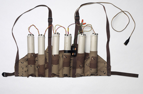 Algeria security foils suicide attack on police station