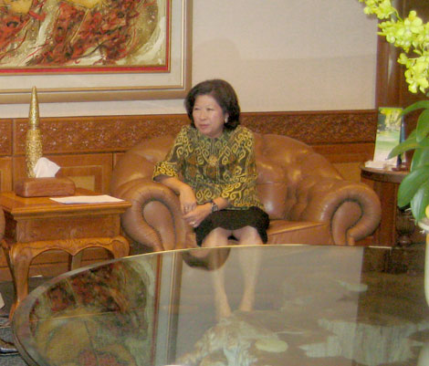 30.000 Indonesians wait for visas to visit Algeria