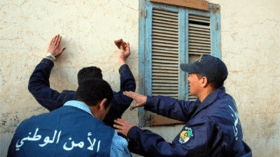 حبس عون أمن تورط مع عصابة لبيع المخدرات بالعاصمة
