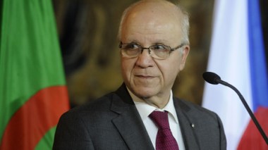 Chakib Khelil got in touch with Mourad Medelci to halt corruption-related investigations