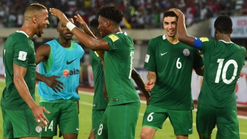 النيجيرون يعتبرون “الفوز” على الجزائر “قضية وطنية”