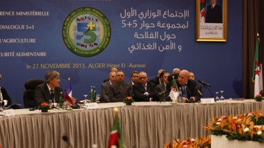 Le ministre de l'Agriculture: «L'Algérie va éradiquer la pauvreté d'ici 2015″