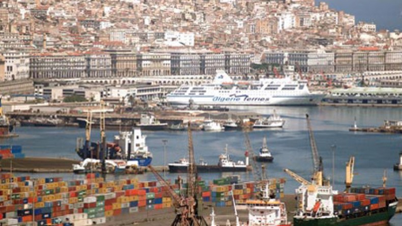 ارتفاع في حركة السلع بميناء الجزائر