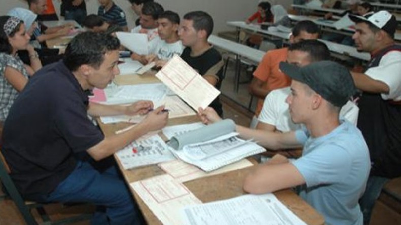 انطلاق التسجيلات الجامعية الأولية ابتداء من الأحد