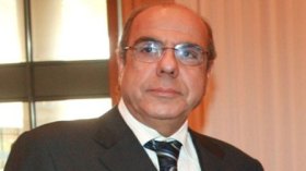 تنقل الخضر إلى جنوب إفريقيا على طاولة المكتب الفيدرالي