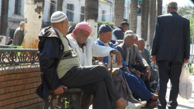 PM Sellal determined September 30 as a deadline to assign workers who are 60 years to the compulsory retirement