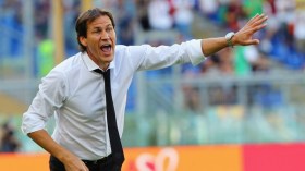 Rudi Garcia répond à la FAF