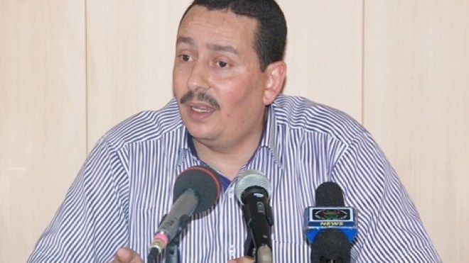 ساحلي يدعم نظاما شبه رئاسي في التعديل الدستوري المقبل