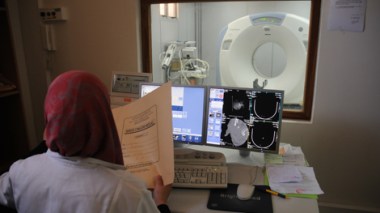 Hospitals oblige patients to certify medical documents to avoid prosecution