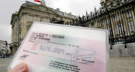 23 000 cartes de séjour au profit des Algériens établis en France
