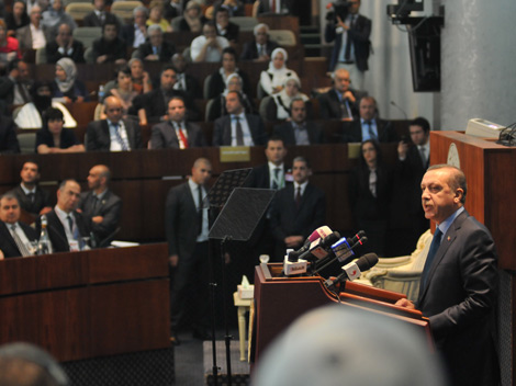 Erdogan’s visit reveals “conflict” in Algeria’s power