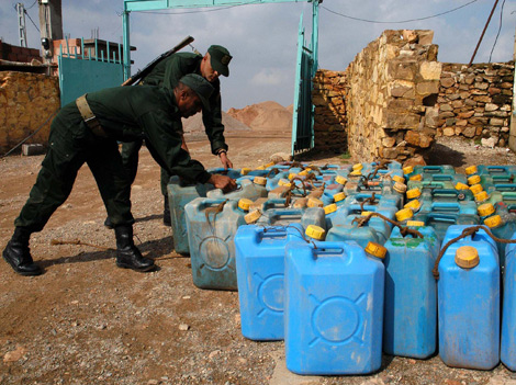 Smugglers are terrorists who target Algeria’s security and economy