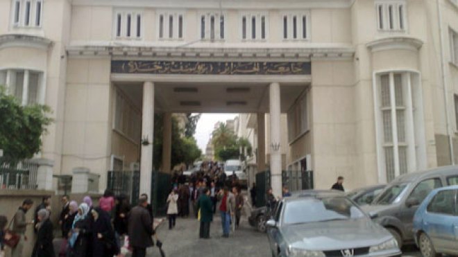 مكاتب توظيف خاصة تستغل الطلبة الجامعيين خارج القانون