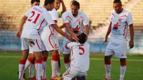 إقصاء وشيك من المنافسة لأولمبي المدية واتحاد عنابة