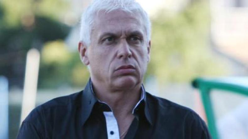 إدارة وفاق سطيف تبحث التهدئة مع المدرب فيلود