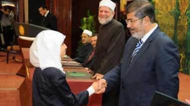 Algerian Little Girl awarded “International Quran Prize” in Egypt
