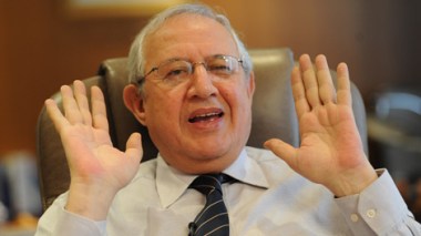 Ziari defies strikers, neglects patients' moan