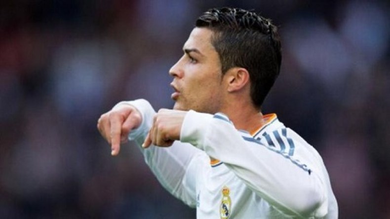 الكرة الذهبية باتت قريبة من رونالدو