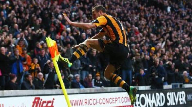 سقوط ليفربول والتعادل يحسم قمة المان وتوتنهام