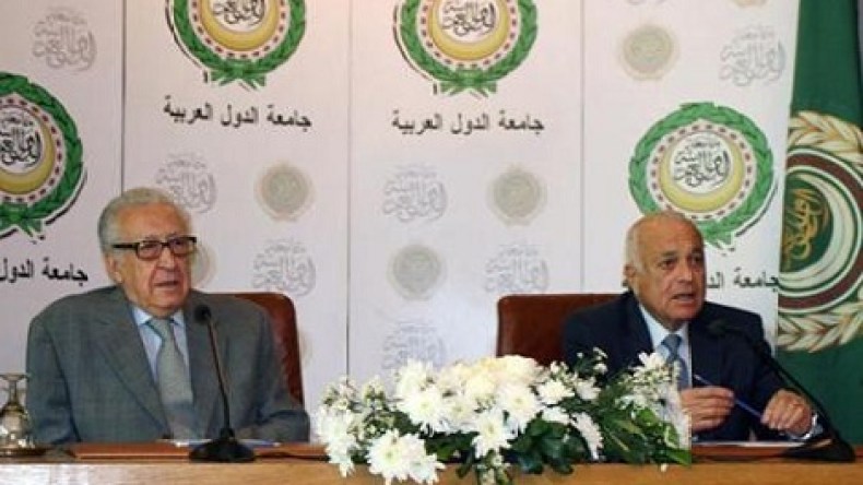 العربي يبحث مع الإبراهيمي مستجدات الأزمة السورية