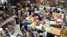 انتزاع الأسواق المهملة من البلديات بعد فشل “الأميار” في تسييرها