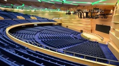 Staouéli : Le président Bouteflika inaugure le nouveau Palais des Congrès