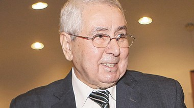 Sénat: Bensalah reconduit, Zohra Drif-Bitat écartée