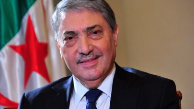 Benflis: “I will formalize Tamazight in Algeria”