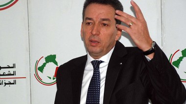 L’opposition appelle à un coup d’Etat, selon Benyounès