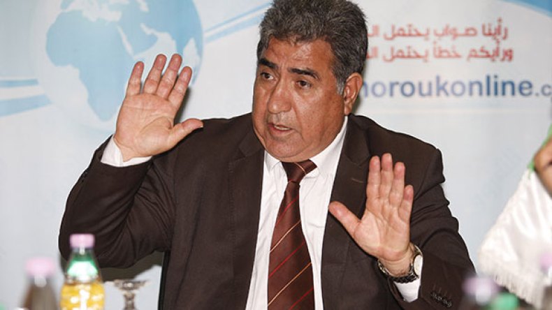 بن بعيبش: ولد عباس يقول أي شيء بدون تفكير!