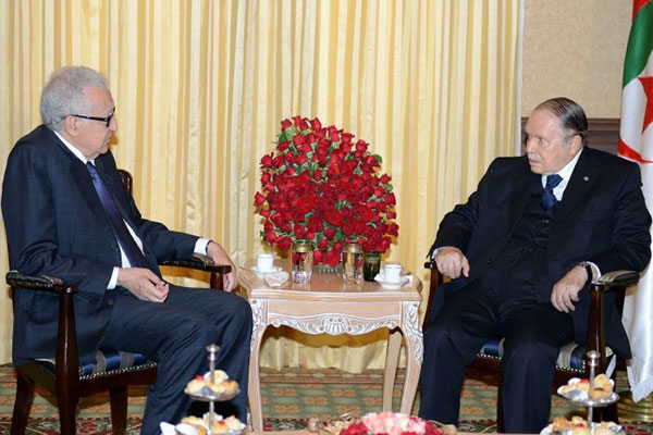 Lakhdar Brahimi dément toute ambition présidentielle…