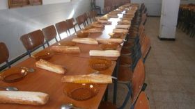 هروب جماعي للتلاميذ من المدارس بسبب المطاعم