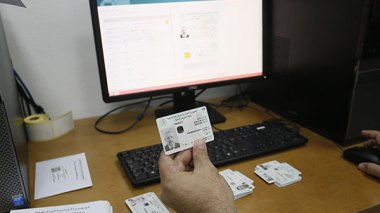 Bedoui: « No Electronic Voting Operations In Algeria Before Five Years »