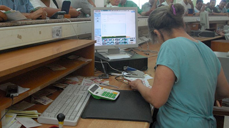 100 ألف طلب للاستفادة من سلفة الزواج والسكن “مكدسة” باللجان الولائية