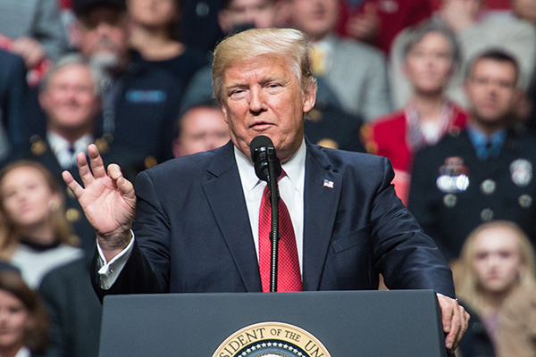 Un juge fédéral bloque la nouvelle version du décret migratoire Trump