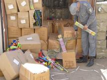 Eight Barons Import Crackers to Gain 80 billion ZDZ