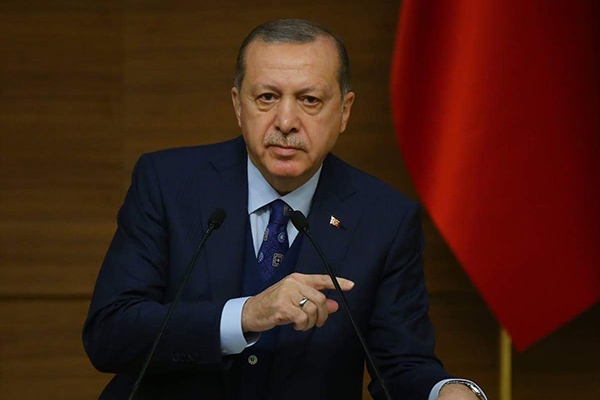 Erdogan s’en prend au ministre des Affaires Etrangères émirati