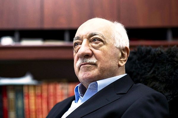 Fethullah Gülen.. prédicateur ou terroriste !